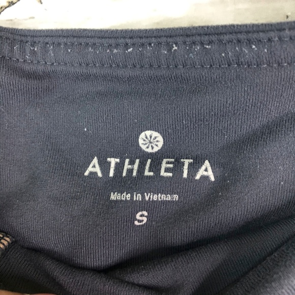 Athleta Power Ananda Capri Yoga - Picture 4 of 4